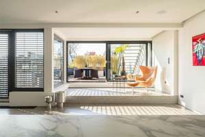 EINZIGARTIG (direkt vom Eigentümer) 360 Grad outstanding Neubau Penthouse in der Graefestrasse