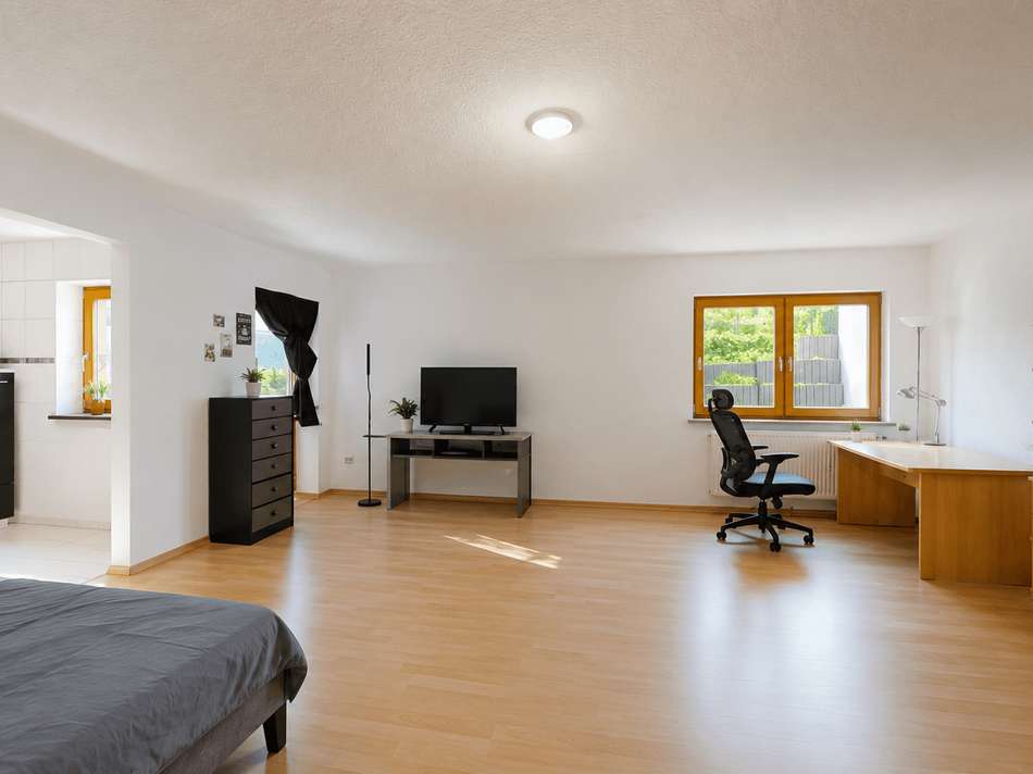 UG, Wohnen (KI-generiert)