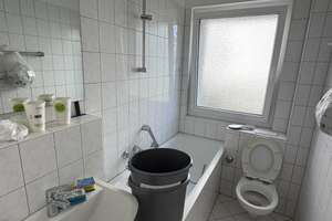 Frisch renovierte 3-Zimmerwohnung mit Balkon in Leverkusen-Rheindorf – 51371 Rheindorf, Leverkusen – Vorschaubild 7