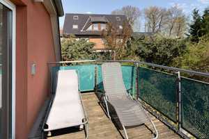Hüttener Berge: Einfamilienhaus mit Naturgarten, Volieren und eingezäuntem Hundebereich zur viels... – Rendsburg-Eckernförde (Kreis) – Vorschaubild 8