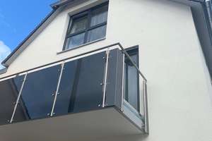 NEUBAU - 1OG - Maisonettewohnung "Luisa" - möblierte 2 Zimmer mit Balkon, groß, hell in Wü/Lengfeld
