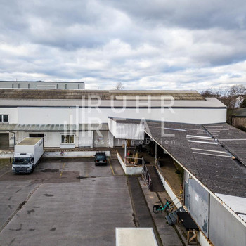 Lagerhalle mit Rampe und ebenerdigem Tor | kurze Laufzeiten | RUHR REAL