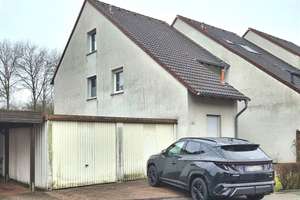 Ansprechendes Domizil mit 2 Garagen !