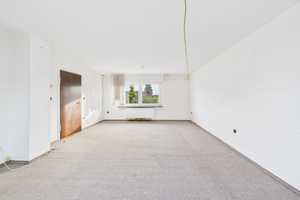 Zweifamilienhaus mit flexibler Raumaufteilung – ideal für Mehrgenerationenwohnen oder Kapitalanleger – Müddersheimer Str. 20, 53919 Euskirchen (Kreis) – Vorschaubild 27