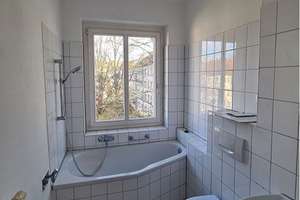 Einziehen und Wohlfühlen in der hellen Zwei-Raum-Wohnung mit Balkon – Cranachstraße 9, 9126 Lutherviertel, Chemnitz – Vorschaubild 5