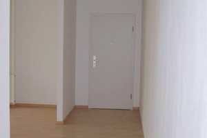 Sonnige 3-Raum-DG-Wohnung mit Balkon in Magdeburg-Sudenburg sucht neue Mieter – Klausenerstraße 8, 39112 Magdeburg – Vorschaubild 6