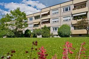 Provisionsfrei - 3-Zimmer-Wohnung in Stuttgart-Luginsland mit Loggia