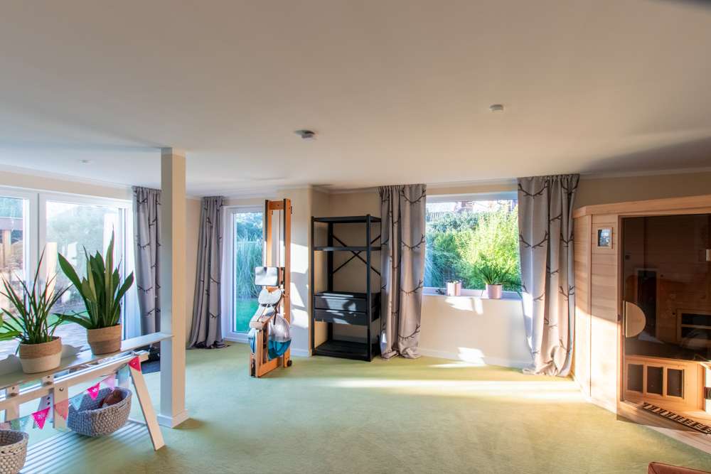 Immobilie in Jemgum - Kernsaniertes Traumhaus in Jemgum mit atemberaubender Aussicht - Bild 1