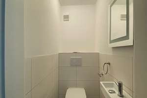 *Attraktive 3-Zimmer-Wohnung mit Balkon in ruhiger Bestlage nahe Nymphenburg* – Kirschäckerweg 20, 81247 Obermenzing, München – Vorschaubild 4