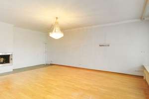 Sehr großzügiges Doppelhaus in ruhiger Seitenstraße mit Wellnessfaktor – Die vollständige Adresse der Immobilie erhältst du vom Anbieter., 28355 Oberneuland, Bremen – Vorschaubild 4