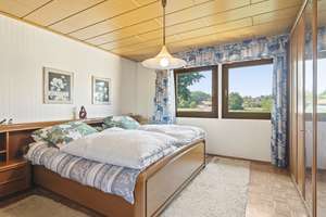 Charmanter Bungalow mit Entwicklungspotenzial in begehrter Wohnlage – Die vollständige Adresse der Immobilie erhältst du vom Anbieter., 88074 Meckenbeuren – Vorschaubild 11