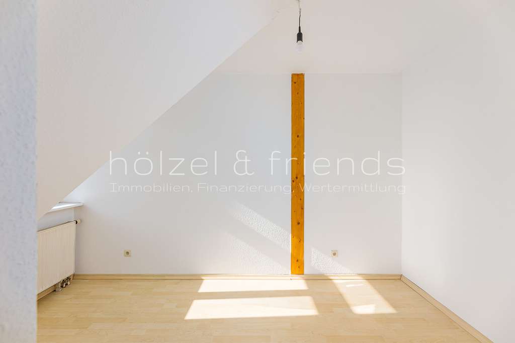 Immobilie in Schriesheim - Charmantes Dachgeschossapartment im Herzen von Schriesheim - Bild 4