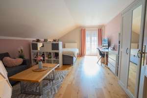 *** Komfortables Einfamilienhaus mit Wärmepumpe und PV-Anlage *** – Die vollständige Adresse der Immobilie erhältst du vom Anbieter., 94431 Pilsting – Vorschaubild 9