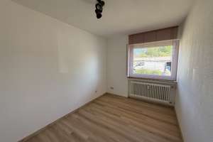 Top renovierte 5-Zimmer-Wohnung im Erdgeschoß  mit 2 Balkonen – Die vollständige Adresse der Immobilie erhältst du vom Anbieter., 72488 Sigmaringen – Vorschaubild 14
