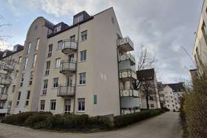 Hier wartet Ihre zentrumsnahe 2 Raumwohnung auf Sie! ;-) – Hainstraße 37, 9130 Sonnenberg, Chemnitz – Vorschaubild 1