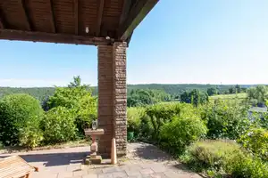 Traumanwesen mit Schwimmbad und unverbaubarem Panoramablick in Battenberg (Pfalz). – Bad Dürkheim (Kreis) – Vorschaubild 1