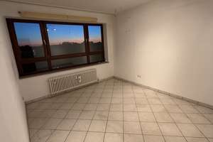 Lebendiger Alltag in Duisburg: Helle 2,5-Zimmer-Wohnung – Moerser Straße 238, 47198 Hochheide, Duisburg – Vorschaubild 5