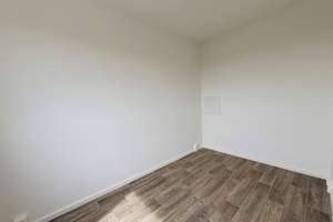 2-Zimmer-Wohnung im 5. Obergeschoss zu vermieten – Ringstraße 55, 4209 Grünau-Mitte, Leipzig – Vorschaubild 4