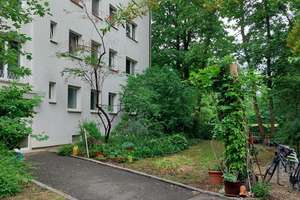 Großzügige 5-Zi.- mit Balkon, Direkter Zugang zu Pegnitzauen zwischen Johannis und Kleinweidenmühle – Kontumazgarten 20, 90429 Himpfelshof, Nürnberg – Vorschaubild 2
