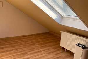 Familien aufgepasst: Reihenhaus mit ausgebautem Dach sucht neue Eigentümer – Karlsruhe – Vorschaubild 23