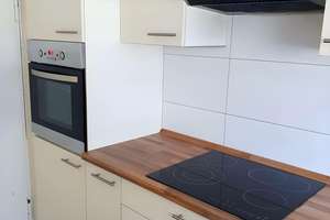 Großzügige 2-Zimmer-Wohnung mit herrlichem Aussichtsbalkon – Usedomstraße 8, 70435 Zuffenhausen-Elbelen, Stuttgart – Vorschaubild 13