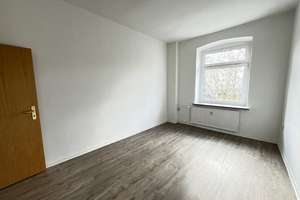 Große 3 Zimmer Wohnung mit Balkon in Ruhige Gegend – Bernsdorfer Str. 185, 9126 Bernsdorf, Chemnitz – Vorschaubild 4