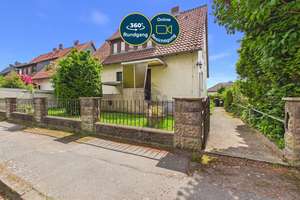 Vielseitiges Wohnhaus mit 6 Zimmern & Möglichkeit zur Nutzung als Zweifamilienhaus