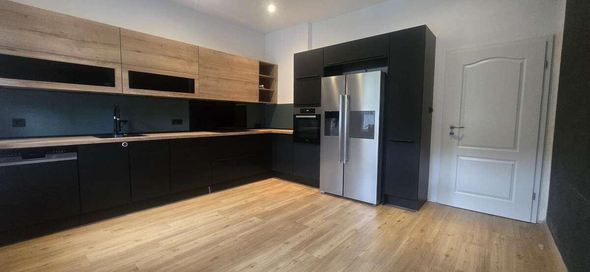 Immobilie in Radevormwald - Liebhaberstück für alle, die außergewöhnliches Wohnen mit Geschichte und Charme schätzen. - Bild 0