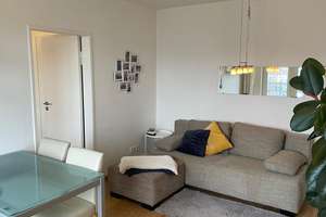 Möblierte, neuwertige 2,5-Zimmer-Wohnung mit zwei Balkonen und EBK in zentraler Lage – Friedhoftstrasse 25, 70191 Am Pragfriedhof, Stuttgart – Vorschaubild 7