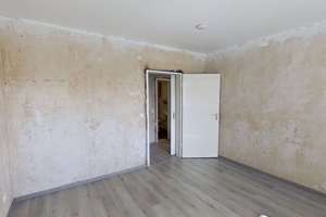 SELBST RENOVIEREN UND SPAREN: Große 4-Zimmer-Wohnung mit BALKON und viel Lichteinfall – 48159 Kinderhaus-West, Münster – Vorschaubild 9