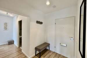 Erbbaurecht - sofort frei, renovierte 3 Zi. Whg. mit EBK, ohne Möbel, Au/Haidhausen