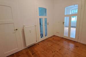Helle 2-Zimmer-Wohnung mit EBK und Balkon in Dresden – Grillparzerstraße 50, 1157 Cotta (Stadtteil), Dresden – Vorschaubild 2