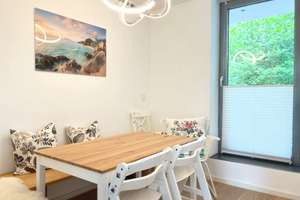 Modern, lichtdurchflutet und ein Hauch von Extravaganz – Klessingweg 15, 80997 Allach, München – Vorschaubild 4