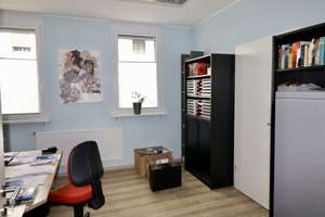 MFH mit großzügiger Eigentümerwohnung in zentraler Lage von Solingen-Ohligs – Die vollständige Adresse der Immobilie erhältst du vom Anbieter., 42697 Ohligs/Aufderhöhe/Merscheid, Solingen – Vorschaubild 13