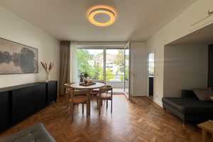 Vollmöblierte 2-Zimmer-Wohnung mit Balkon in Top-Lage von Flingern Nord – Mendelssohnstraße 20, 40233 Düsseldorf – Vorschaubild 1