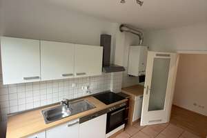 2 Zimmer Wohnung mit Balkon + Küche in guter Lage – Susannastr. 19, 45136 Rüttenscheid, Essen – Vorschaubild 4