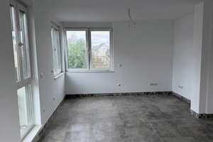 Großzügige 4-Zimmer Wohnung in Köln-Meschenich – Hoggendorfer Straße 1, 50997 Meschenich, Köln – Vorschaubild 1