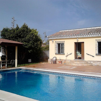 Finca zum Verkauf in Nerja von ca. 5.500 m2 mit einem Haus mit Pool
