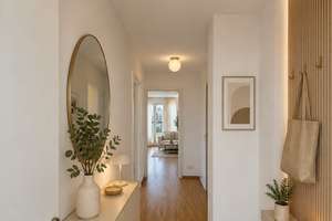 Energieoptimiertes Wohnen am Park: 2,0 -Zimmer-Wohnung mit Loggia und Balkon – Die vollständige Adresse der Immobilie erhältst du vom Anbieter., 81373 Land in Sonne, München – Vorschaubild 3