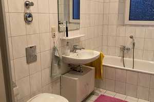 Ansprechende und modernisierte 3-Raum-EG-Wohnung mit Einbauküche in Aachen – Reimanstraße 17, 52070 Aachen – Vorschaubild 14