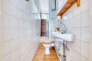 Jetzt einziehen: Sonnige Gründerzeit-Wohnung mit Balkon zum ruhigen Innenhof - Mitte am Humboldthain – Gerichtstraße 84, 13347 Gesundbrunnen, Berlin – Vorschaubild 9
