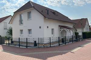 Wohntraum für Sie und Ihre Familie – Die vollständige Adresse der Immobilie erhältst du vom Anbieter., 61130 Nidderau – Vorschaubild 2
