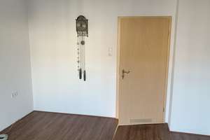 Erstklassige 2,5-Zimmer-Wohnung mit Balkon – Die vollständige Adresse der Immobilie erhältst du vom Anbieter., 44866 Wattenscheid-Mitte, Bochum – Vorschaubild 3