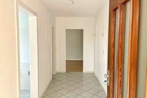 Für Sie im Preis gesenkt – Mehrgenerationenhaus in attraktiver Lage – Die vollständige Adresse der Immobilie erhältst du vom Anbieter., 47495 Rheinberg – Vorschaubild 4