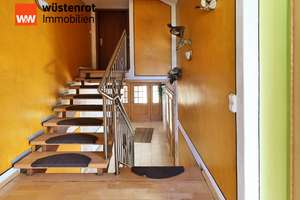 Großzügiges Einfamilienhaus mit dem besonderen Pfiff wartet auf Sie! – Die vollständige Adresse der Immobilie erhältst du vom Anbieter., 91275 Auerbach in der Oberpfalz – Vorschaubild 17