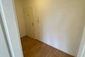 Hübsche 1-Zi. Wohnung in Schlebusch Waldsiedlung mit Balkon! – Mülheimer Straße 80, 51375 Schlebusch, Leverkusen – Vorschaubild 6