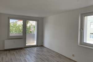 Stadtfeld Ost-  3 Raum-Wohnung mit Balkon – Olvenstedter Str. 55, 39108 Stadtfeld Ost, Magdeburg – Vorschaubild 7