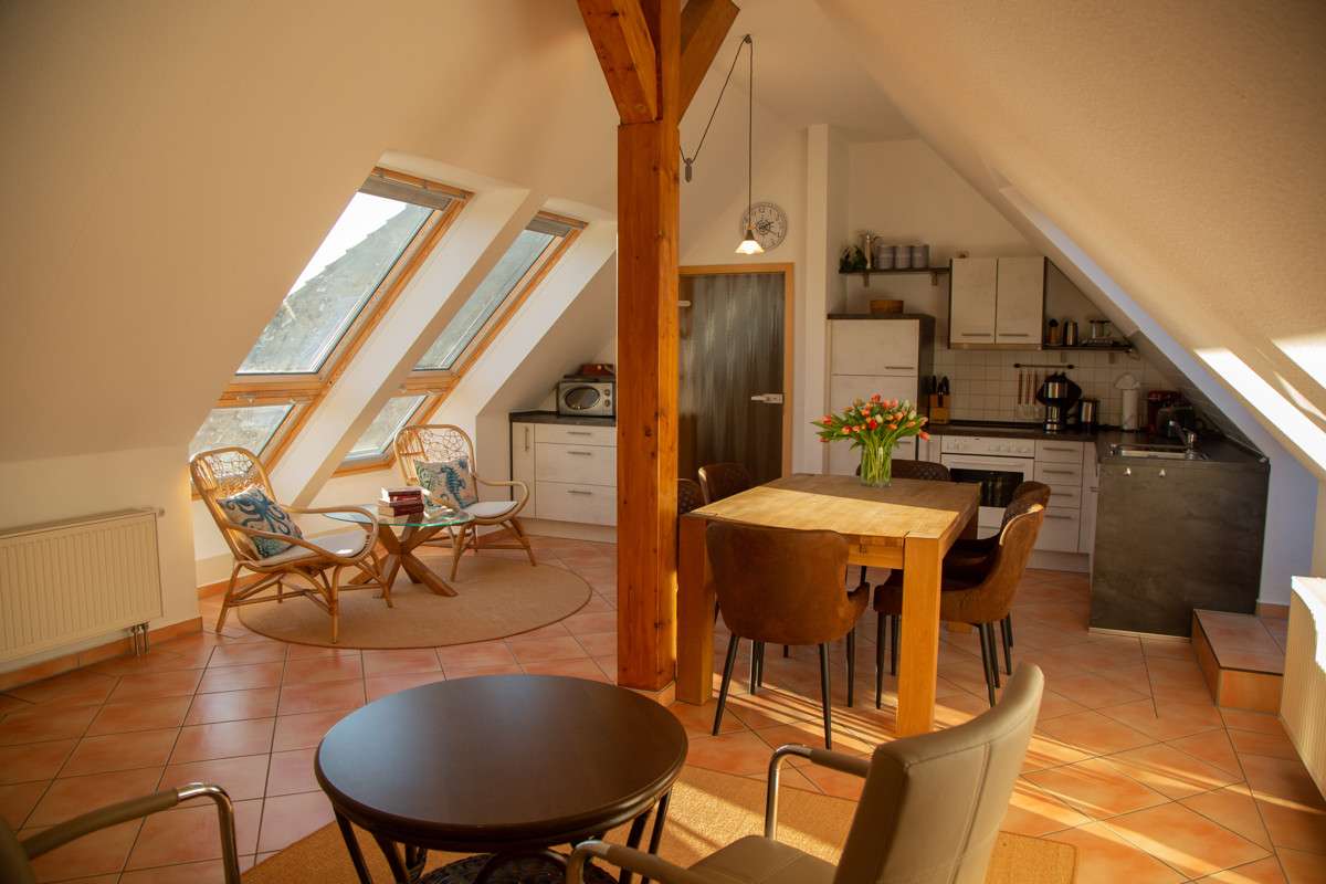 Immobilie in Göhren - Lichtdurchflutet, hell & großzügig - 4 Zimmer Wohnung mit Meerblick - Bild 3