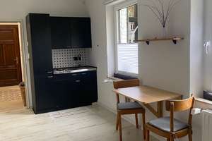 Im Altbau: möbliertes Appartement am Krefelder Stadtgarten – Gartenstraße 86, 47798 Stadtmitte, Krefeld – Vorschaubild 2