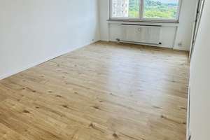 Erstbezug nach Sanierung mit Balkon: schöne 2-Zimmer-Wohnung in Wuppertal